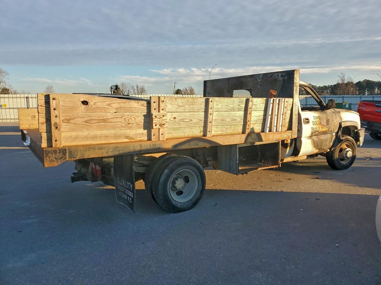 2004 CHEVROLET SILVERADO - UTILITY / SERVICE TRUCK photo 3