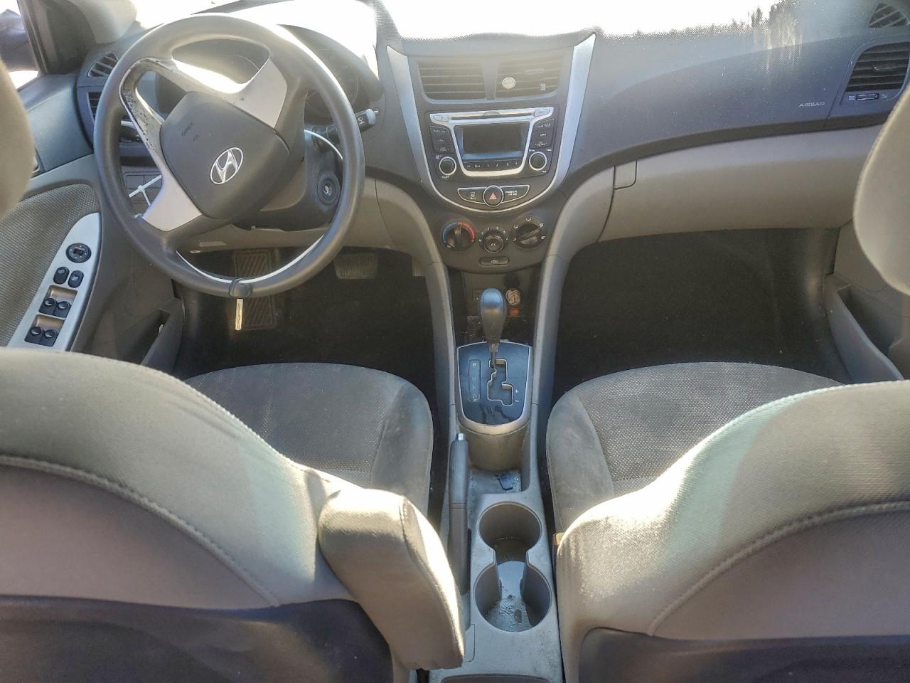 2014 HYUNDAI ACCENT GLS photo 8