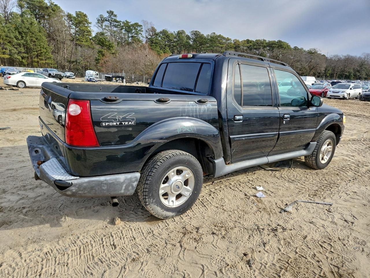 2004 FORD EXPLORER SPORT TRAC photo 3