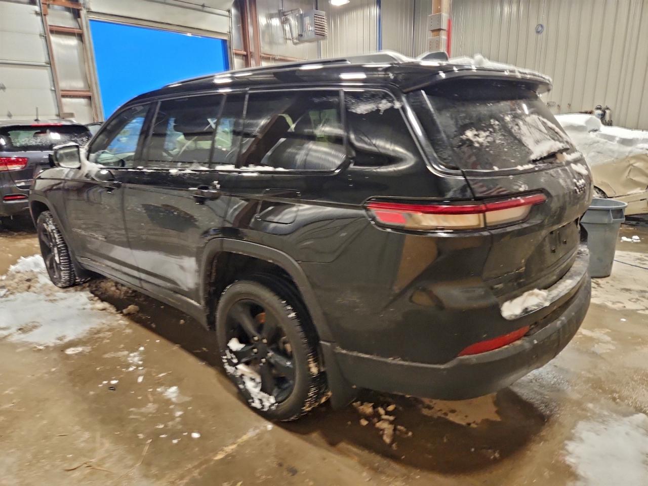 2023 JEEP GRAND CHEROKEE L LIMITED photo 2