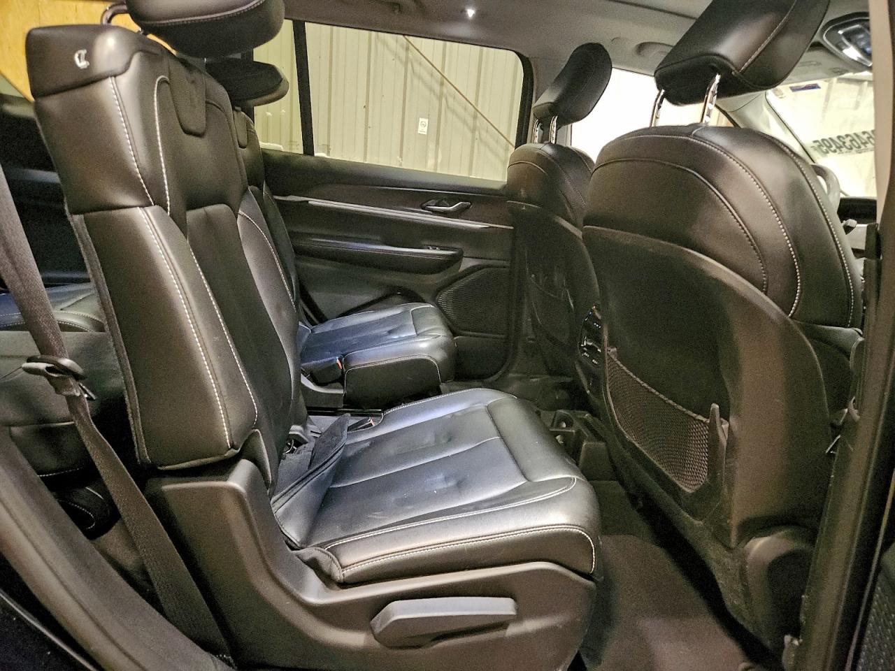 2023 JEEP GRAND CHEROKEE L LIMITED photo 11