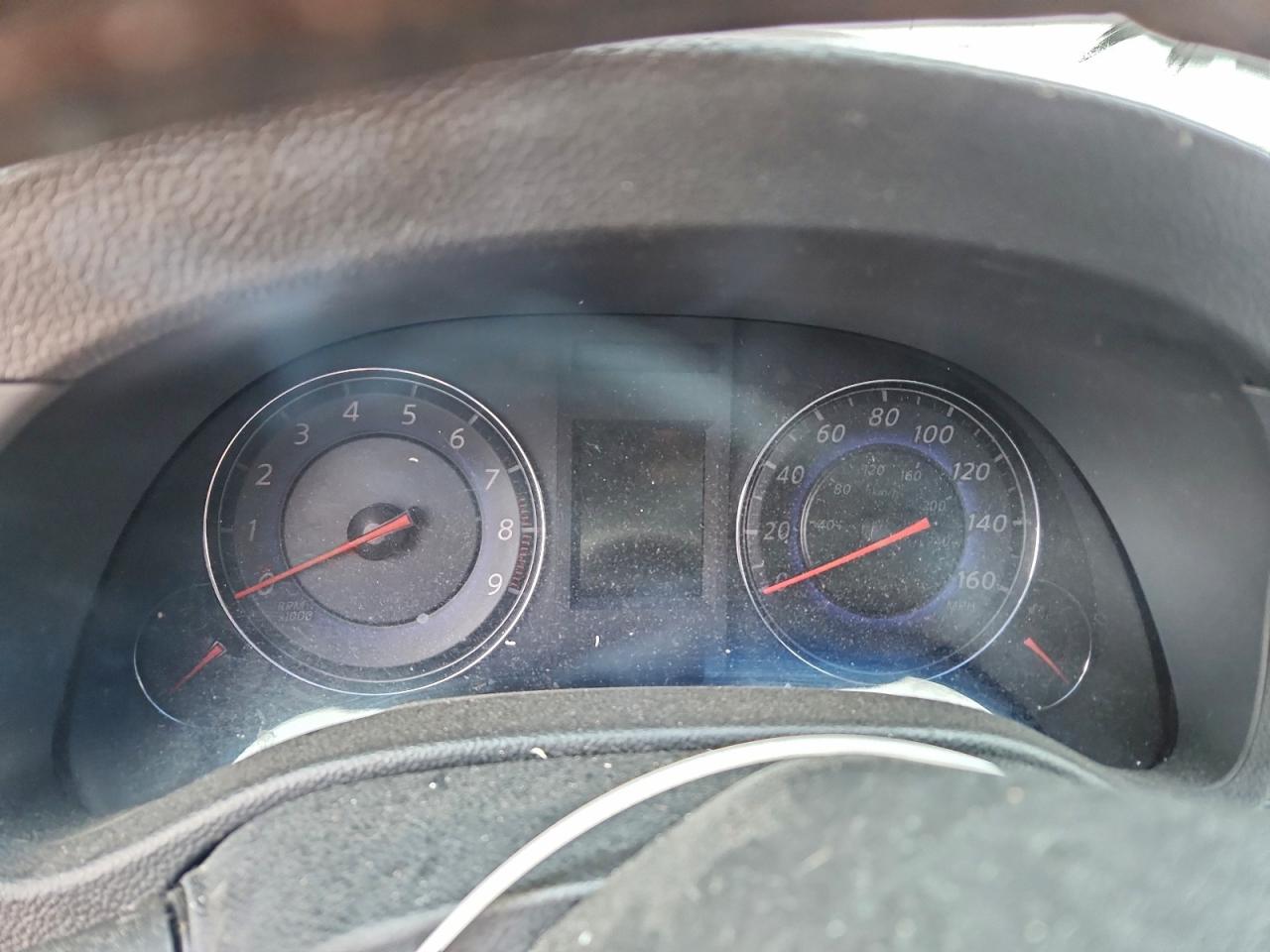 2009 INFINITI G37 photo 9