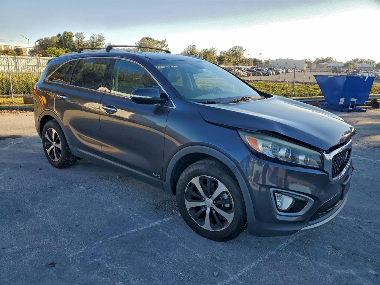 2016 KIA SORENTO EX photo 4