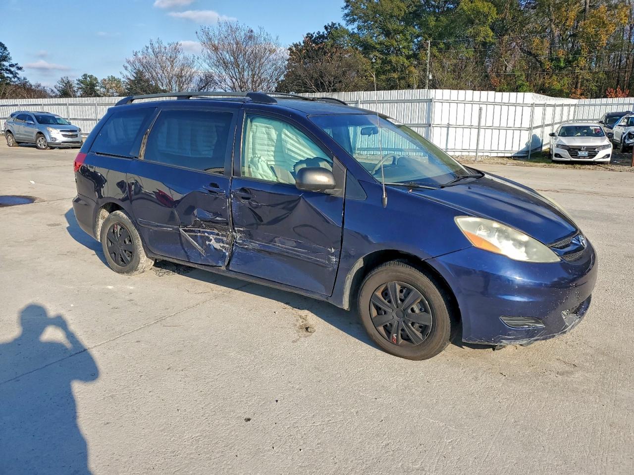 2006 TOYOTA SIENNA CE photo 4