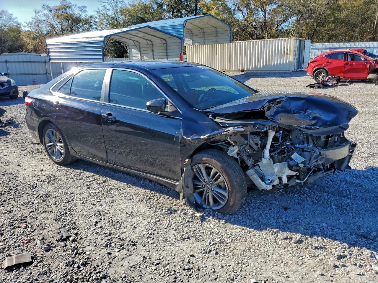 2016 TOYOTA CAMRY LE photo 4