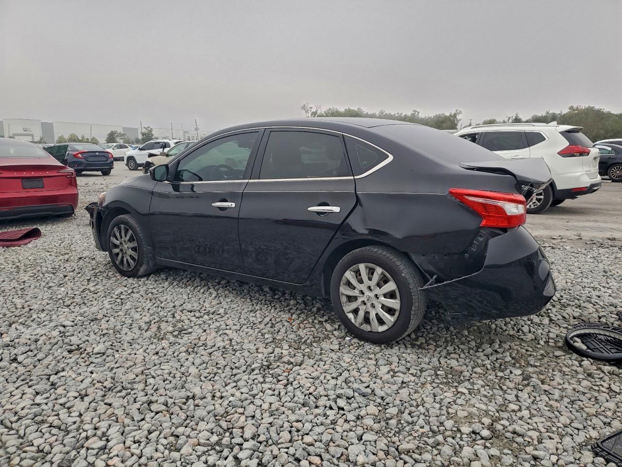 2016 NISSAN SENTRA S photo 2