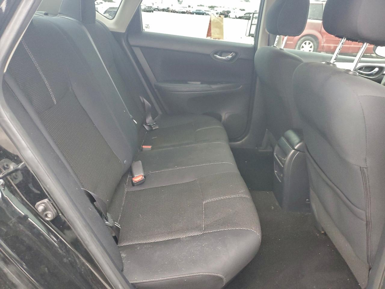 2016 NISSAN SENTRA S photo 10