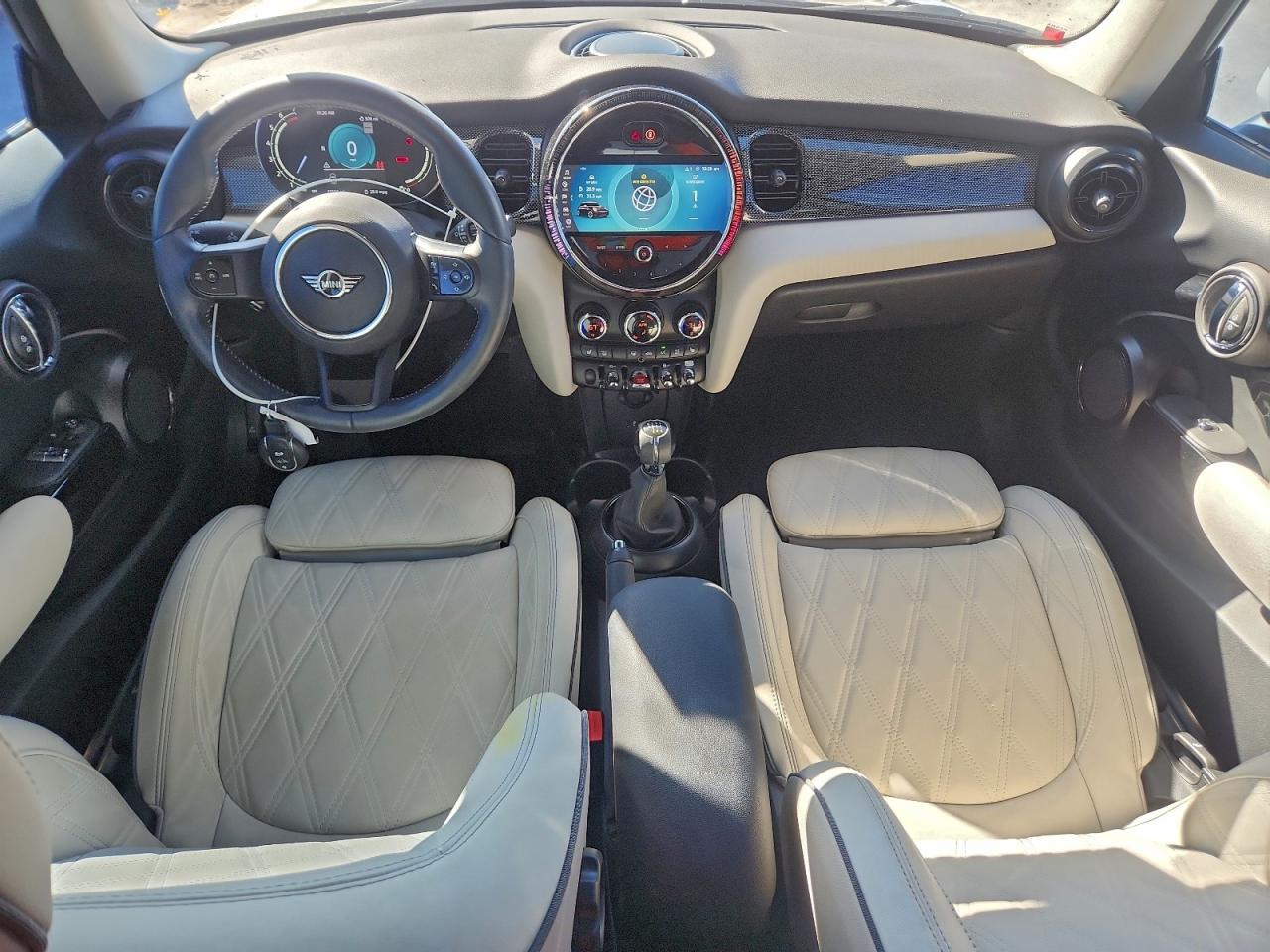 2024 MINI COOPER S photo 8