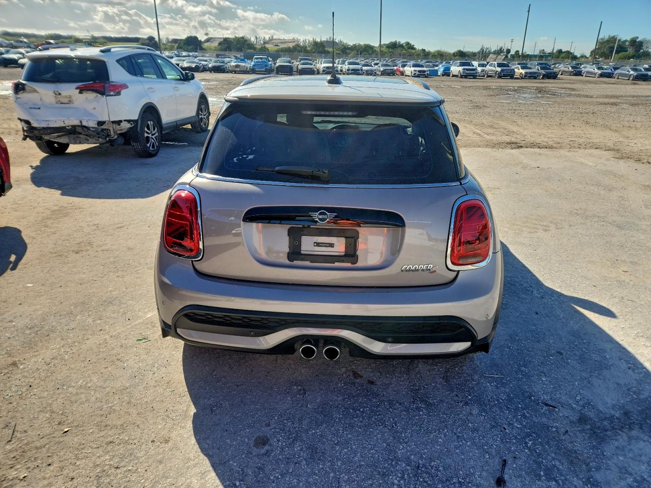 2024 MINI COOPER S photo 6