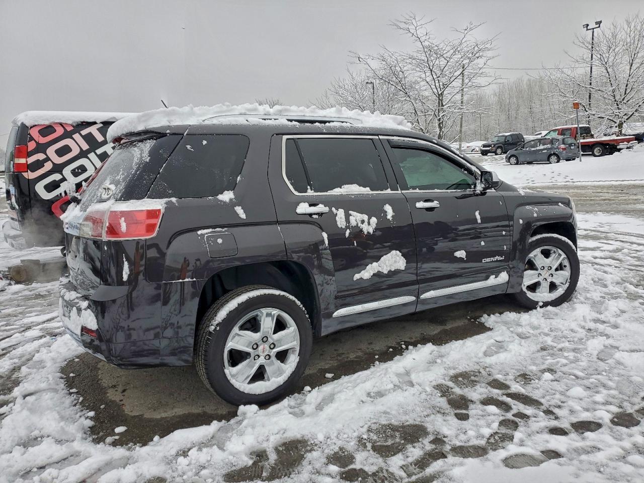 2015 GMC TERRAIN DENALI photo 3