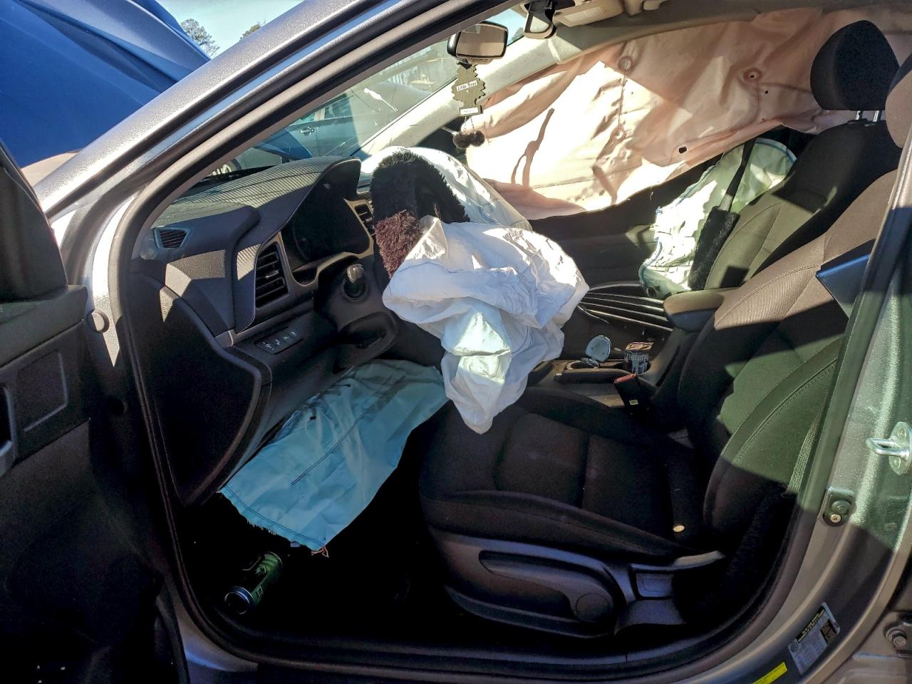 2019 HYUNDAI ELANTRA SEL photo 7