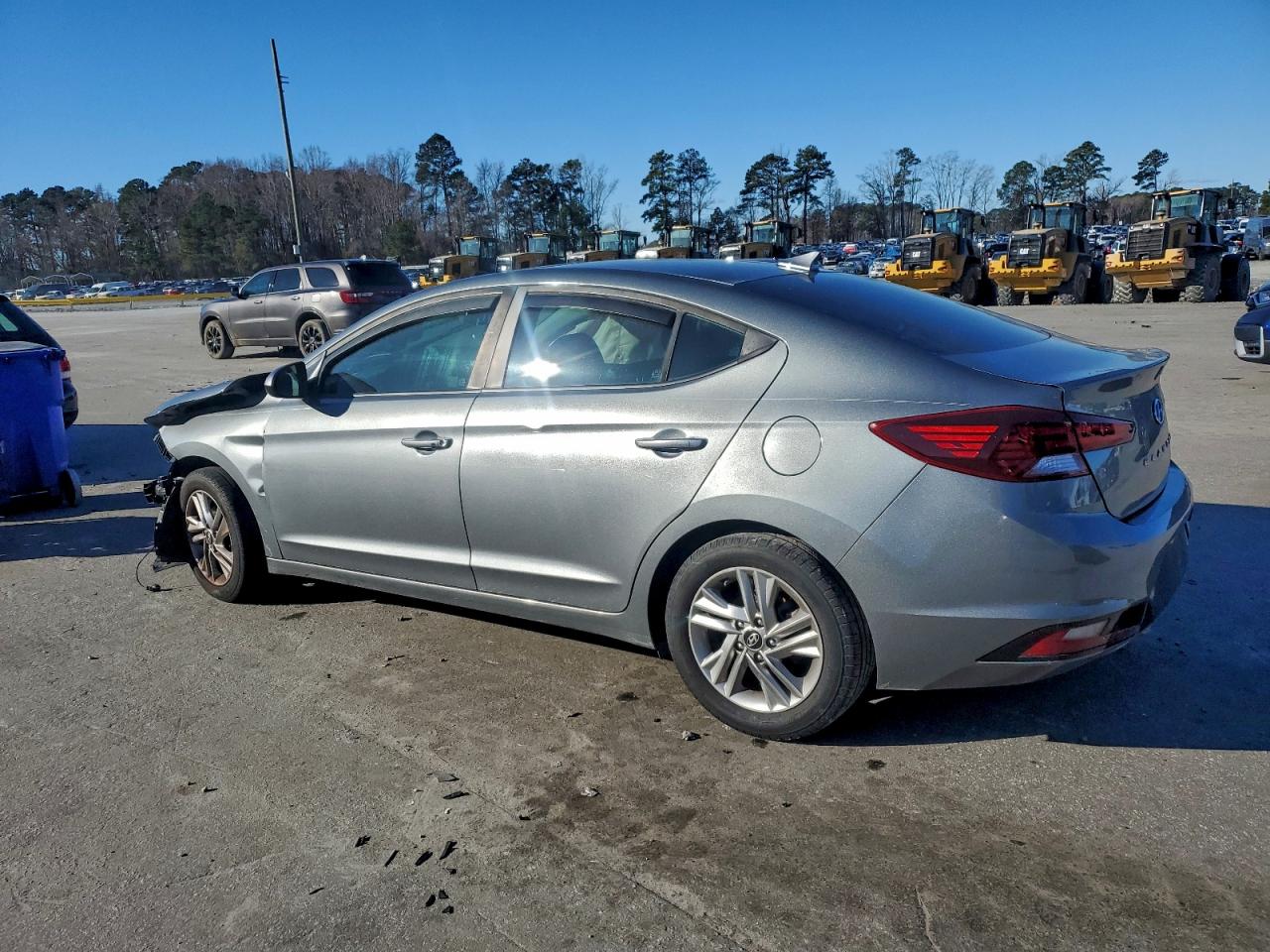 2019 HYUNDAI ELANTRA SEL photo 2