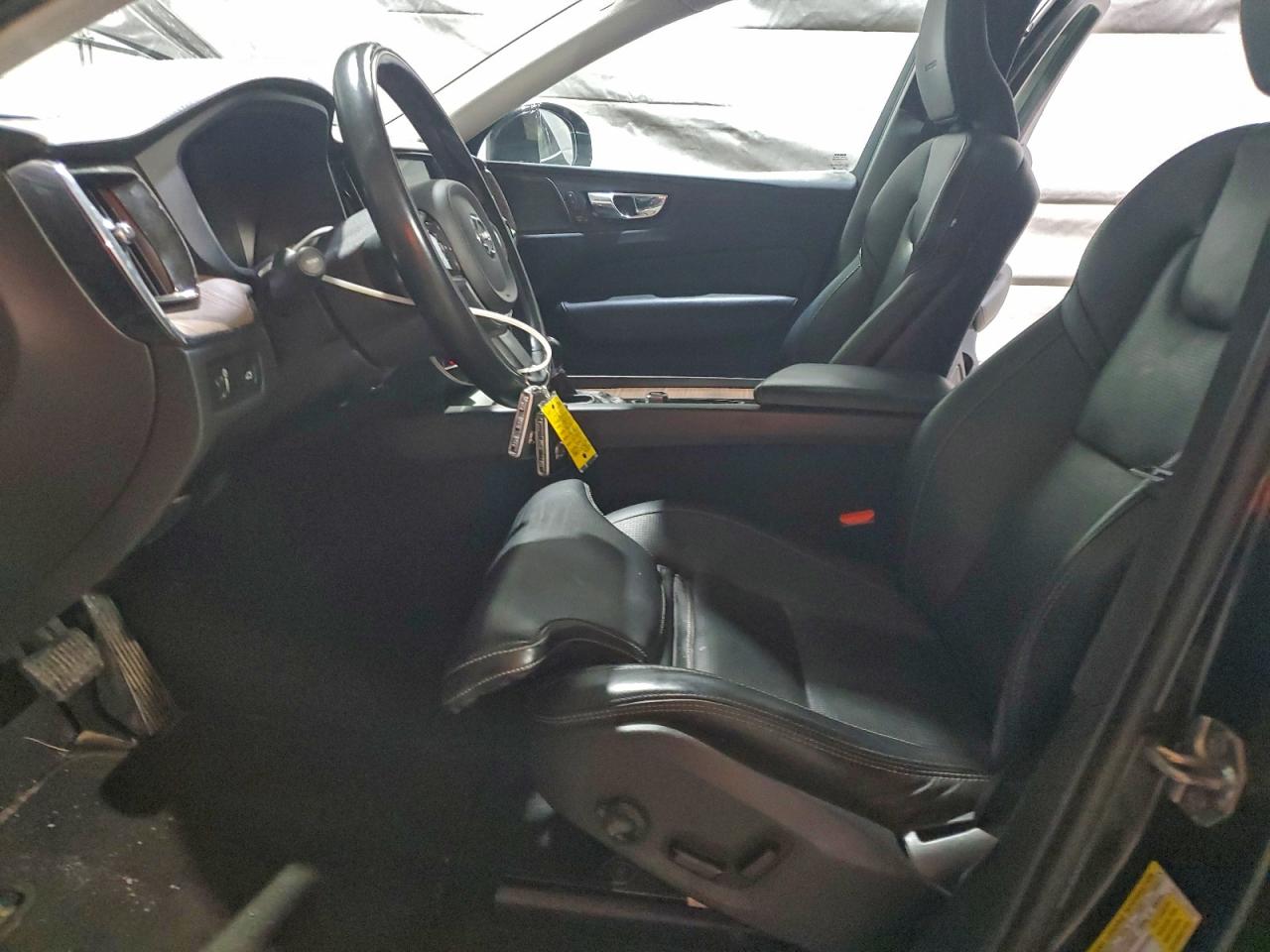 2019 VOLVO XC60 T6 INSCRIPTION photo 19
