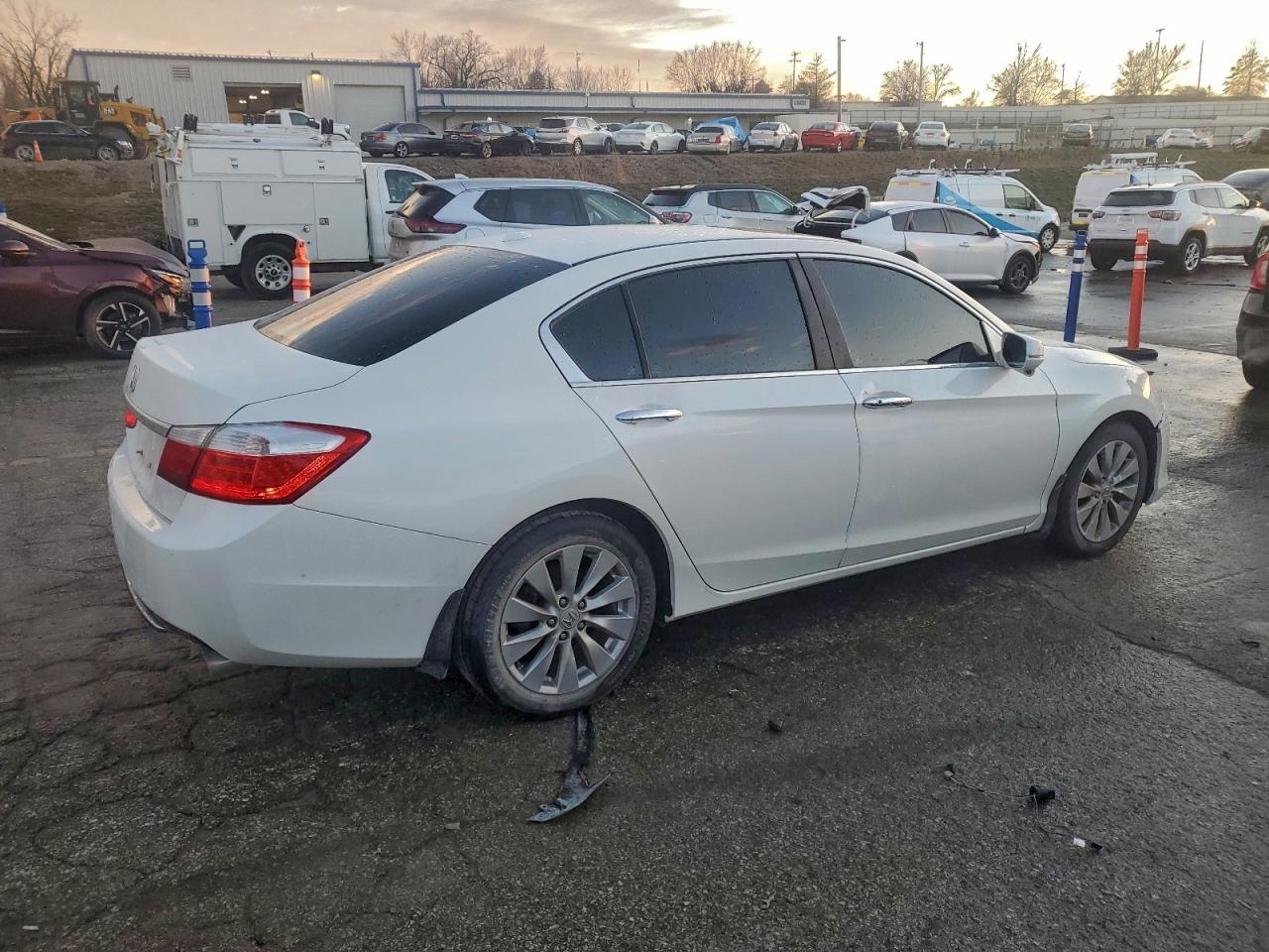 2013 HONDA ACCORD EXL photo 3