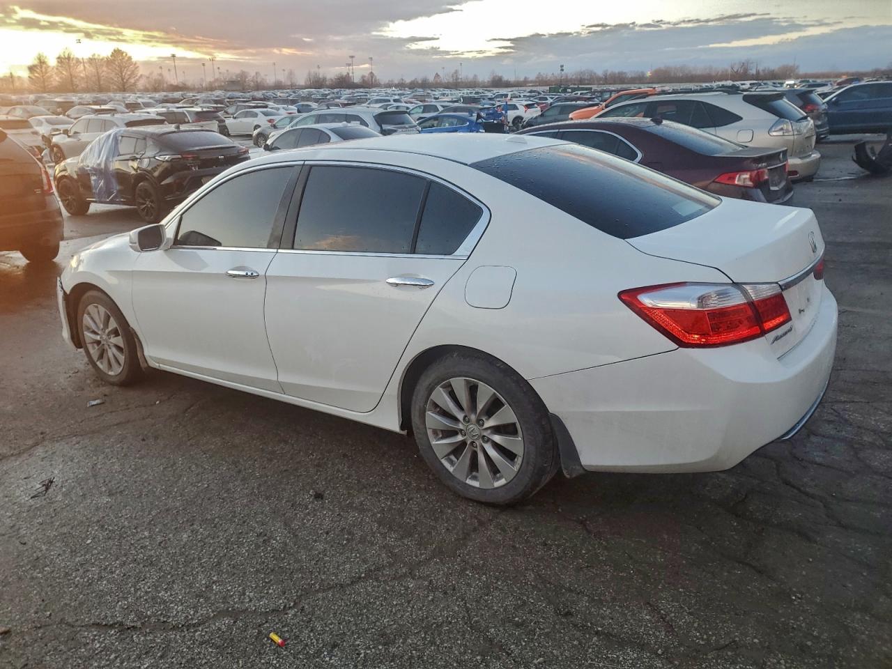 2013 HONDA ACCORD EXL photo 2