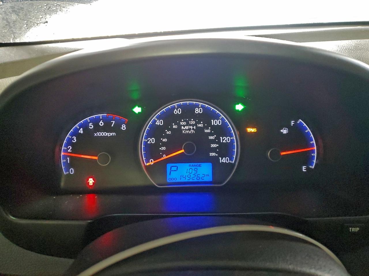 2010 HYUNDAI ELANTRA BLUE photo 9