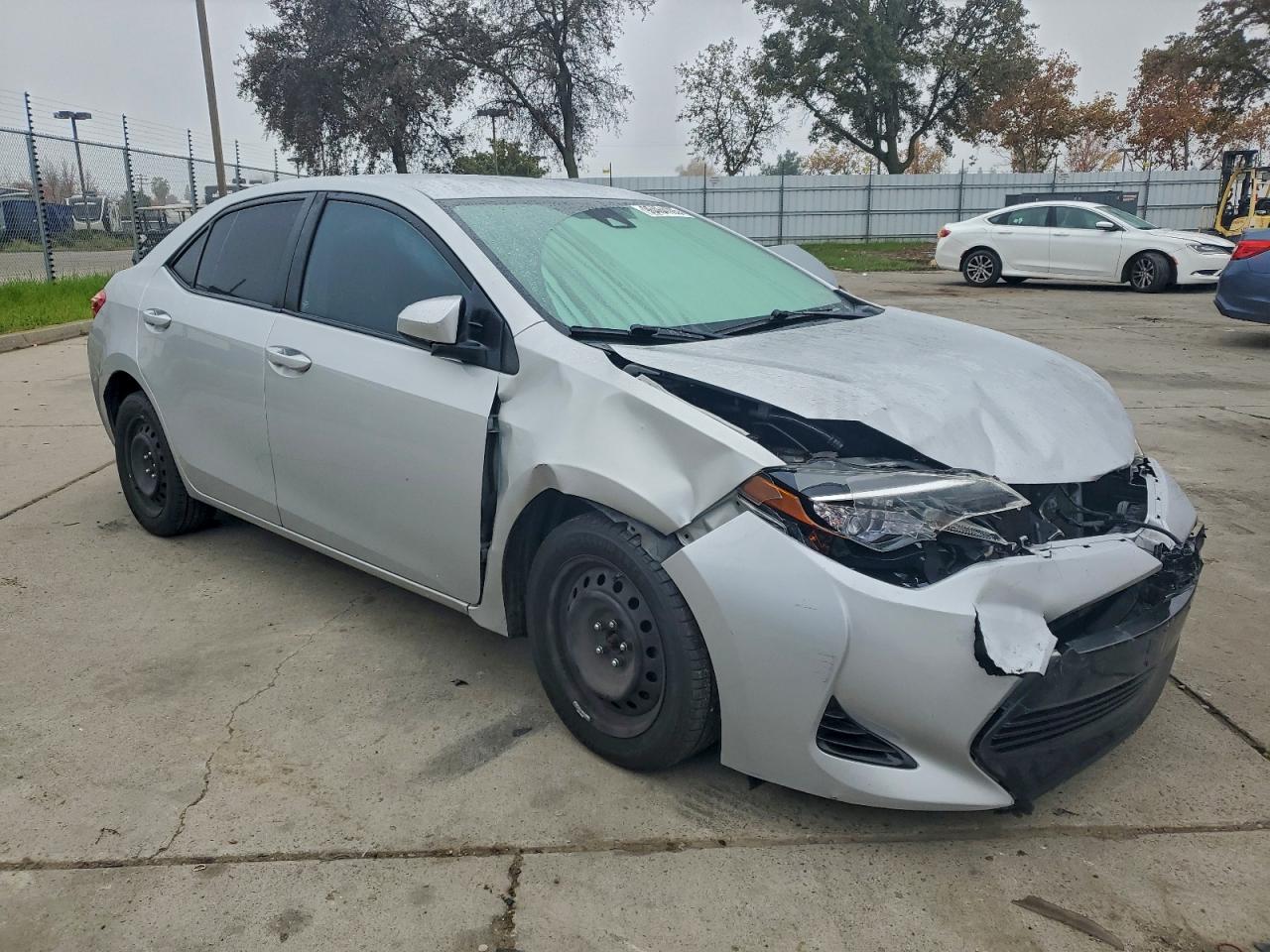 2017 TOYOTA COROLLA L photo 4