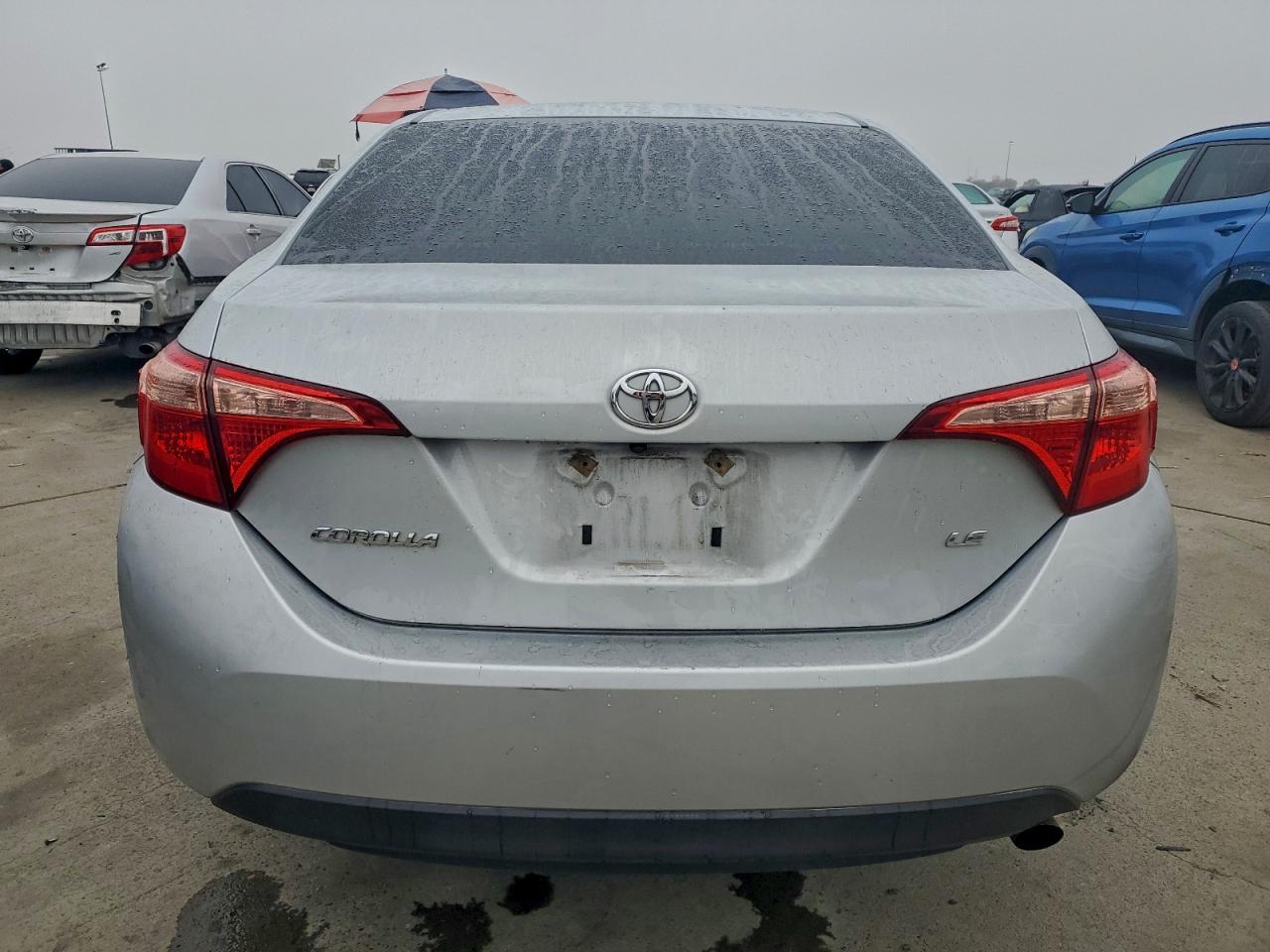 2017 TOYOTA COROLLA L photo 6