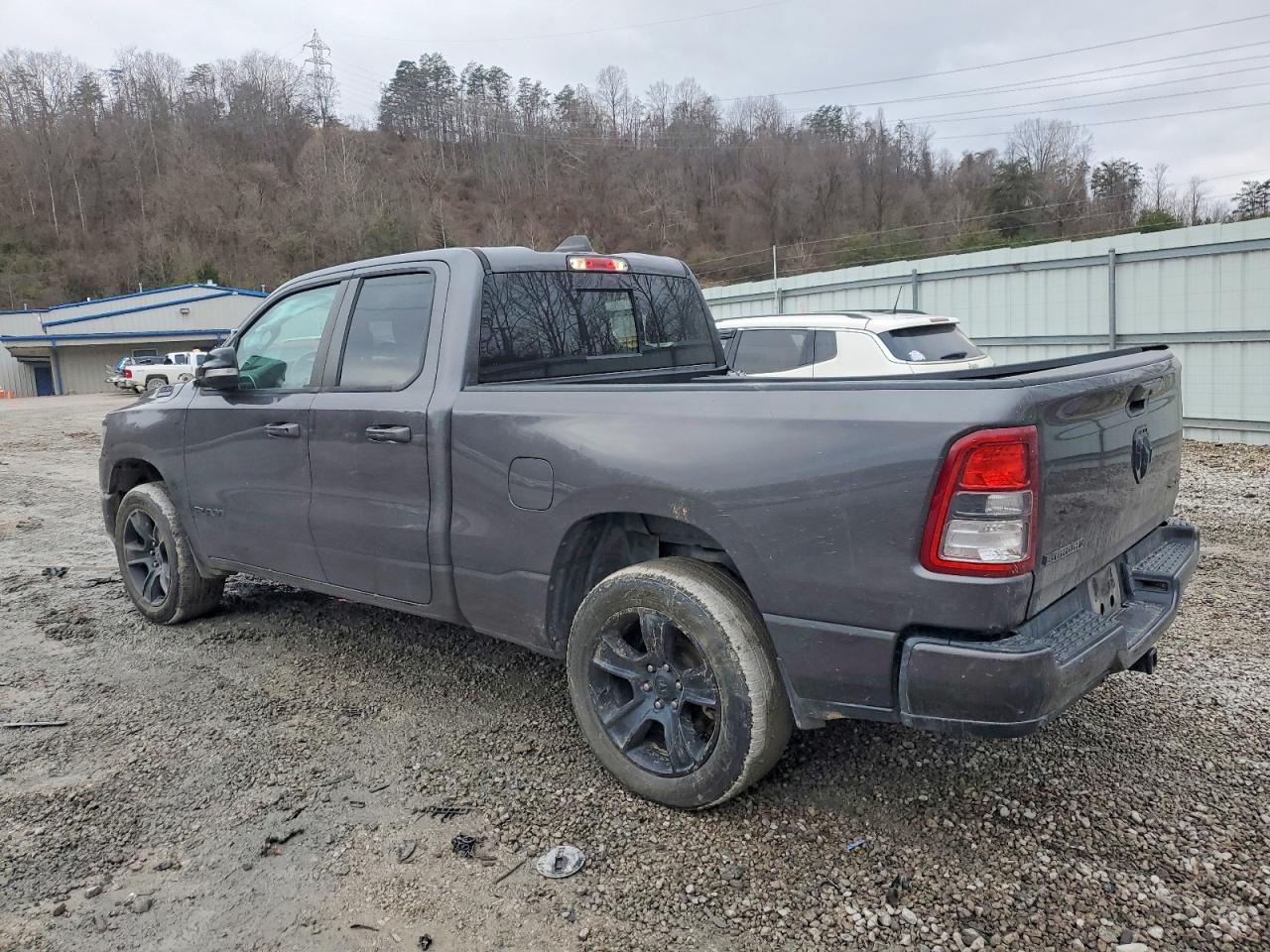 2021 RAM 1500 BIG HORN/LONE STAR photo 2
