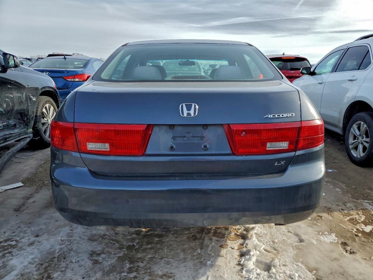 2005 HONDA ACCORD LX photo 6