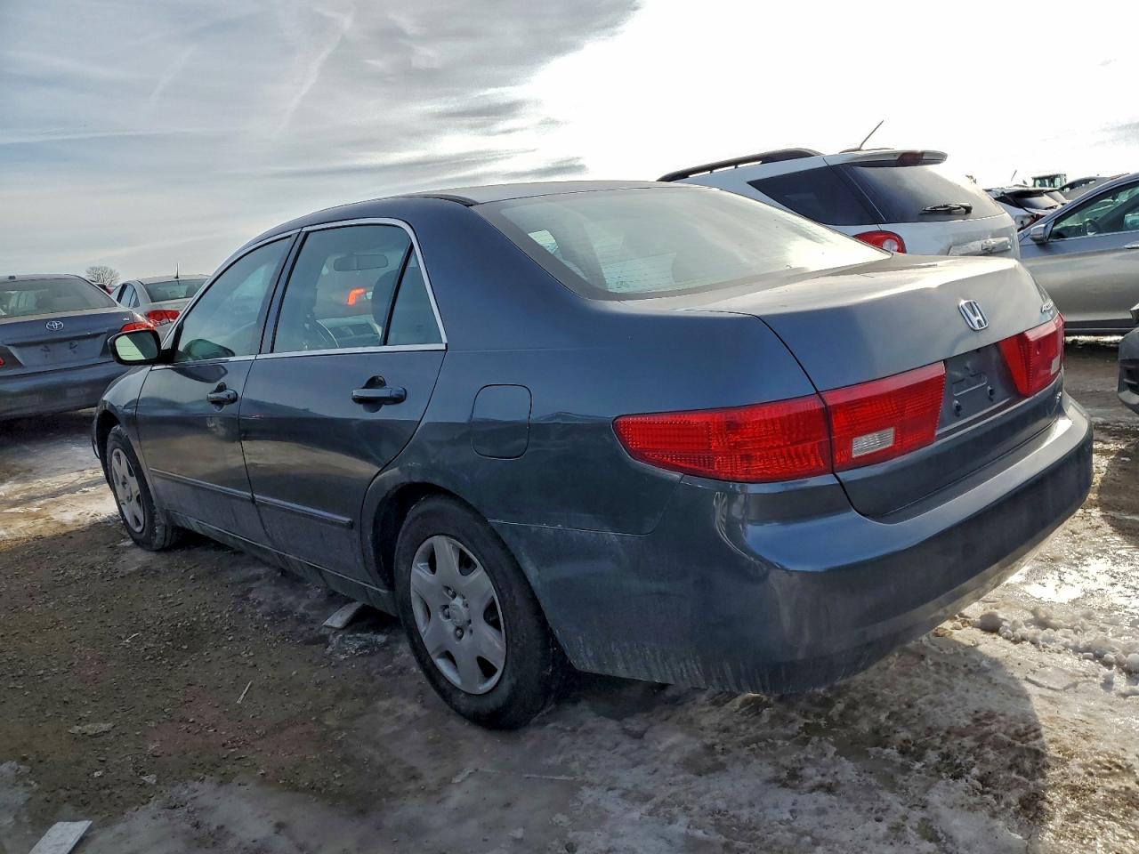 2005 HONDA ACCORD LX photo 2