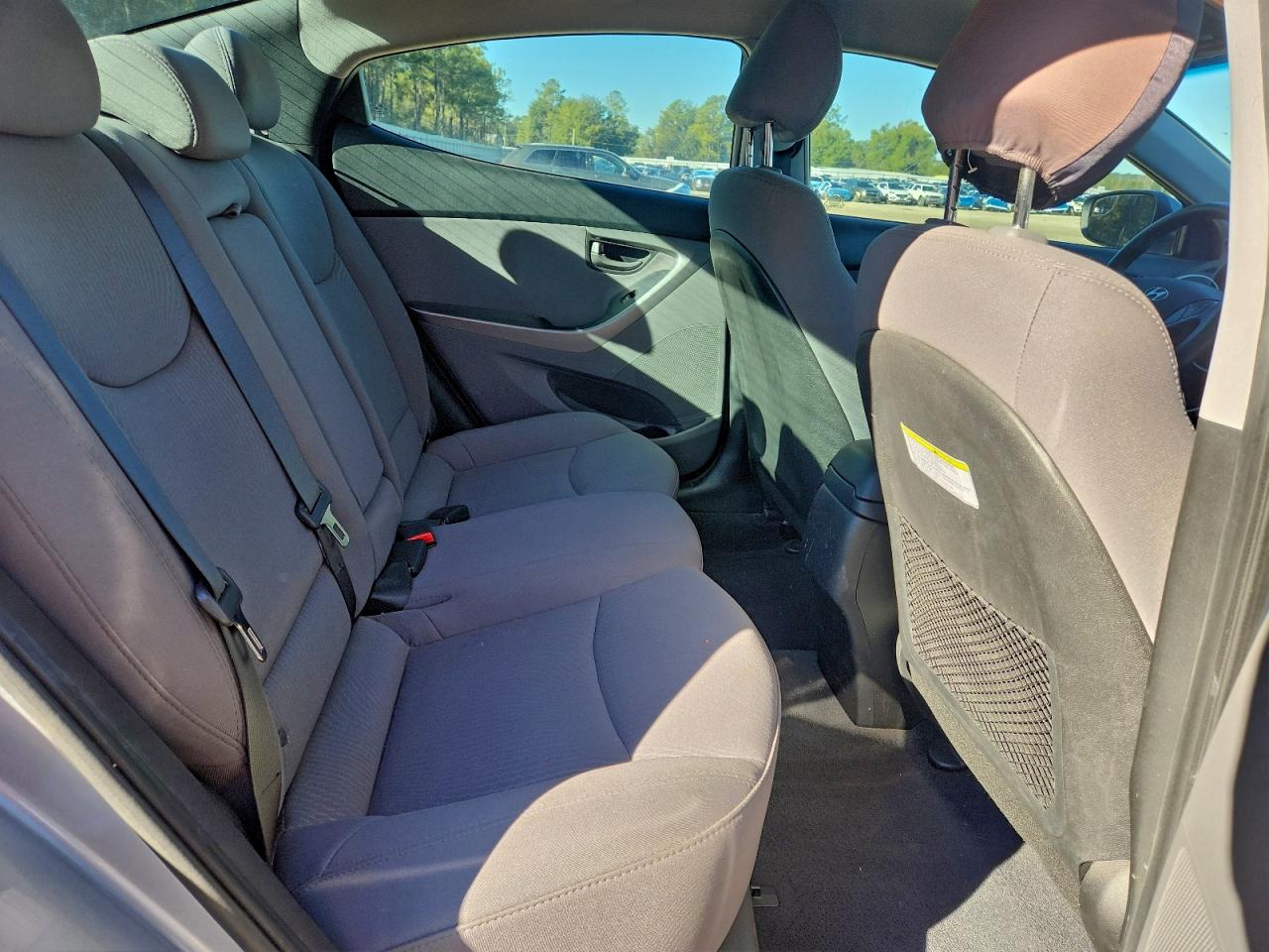 2016 HYUNDAI ELANTRA SE photo 10