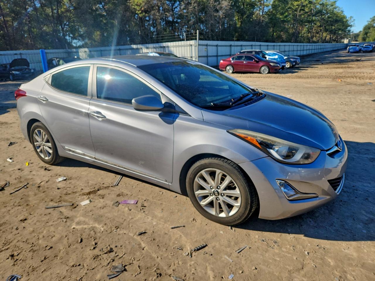 2016 HYUNDAI ELANTRA SE photo 4
