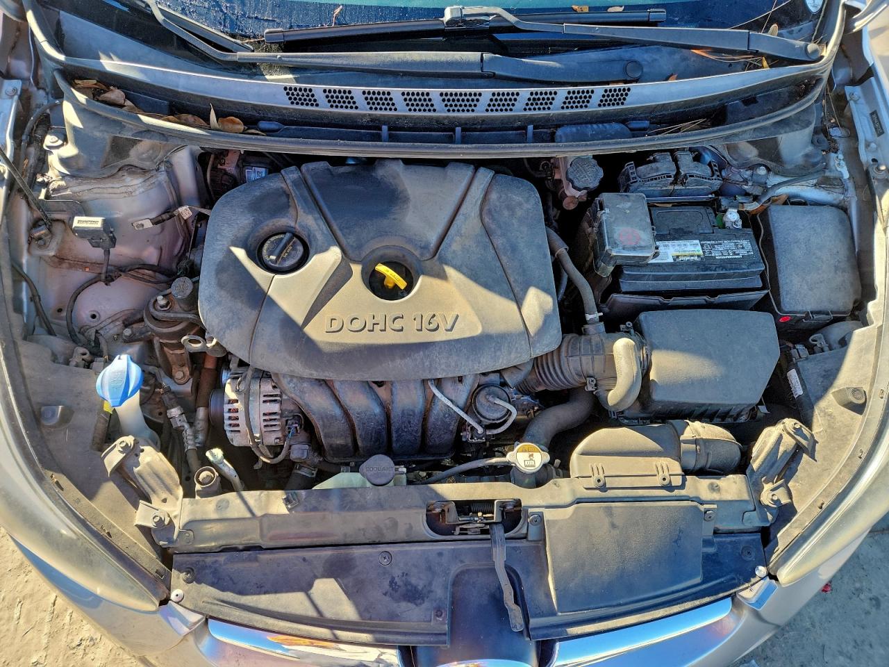 2016 HYUNDAI ELANTRA SE photo 11
