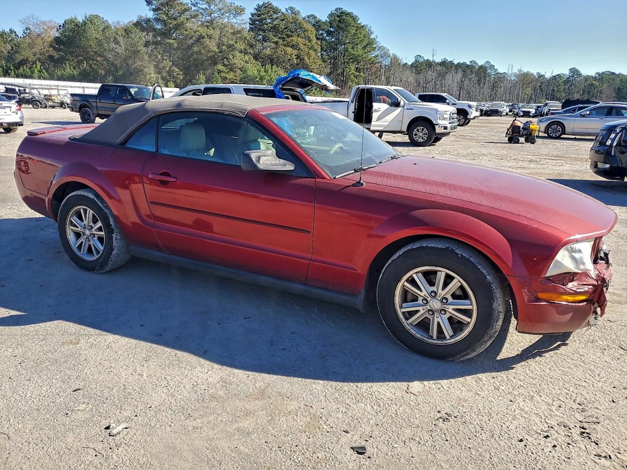 2007 FORD MUSTANG photo 4