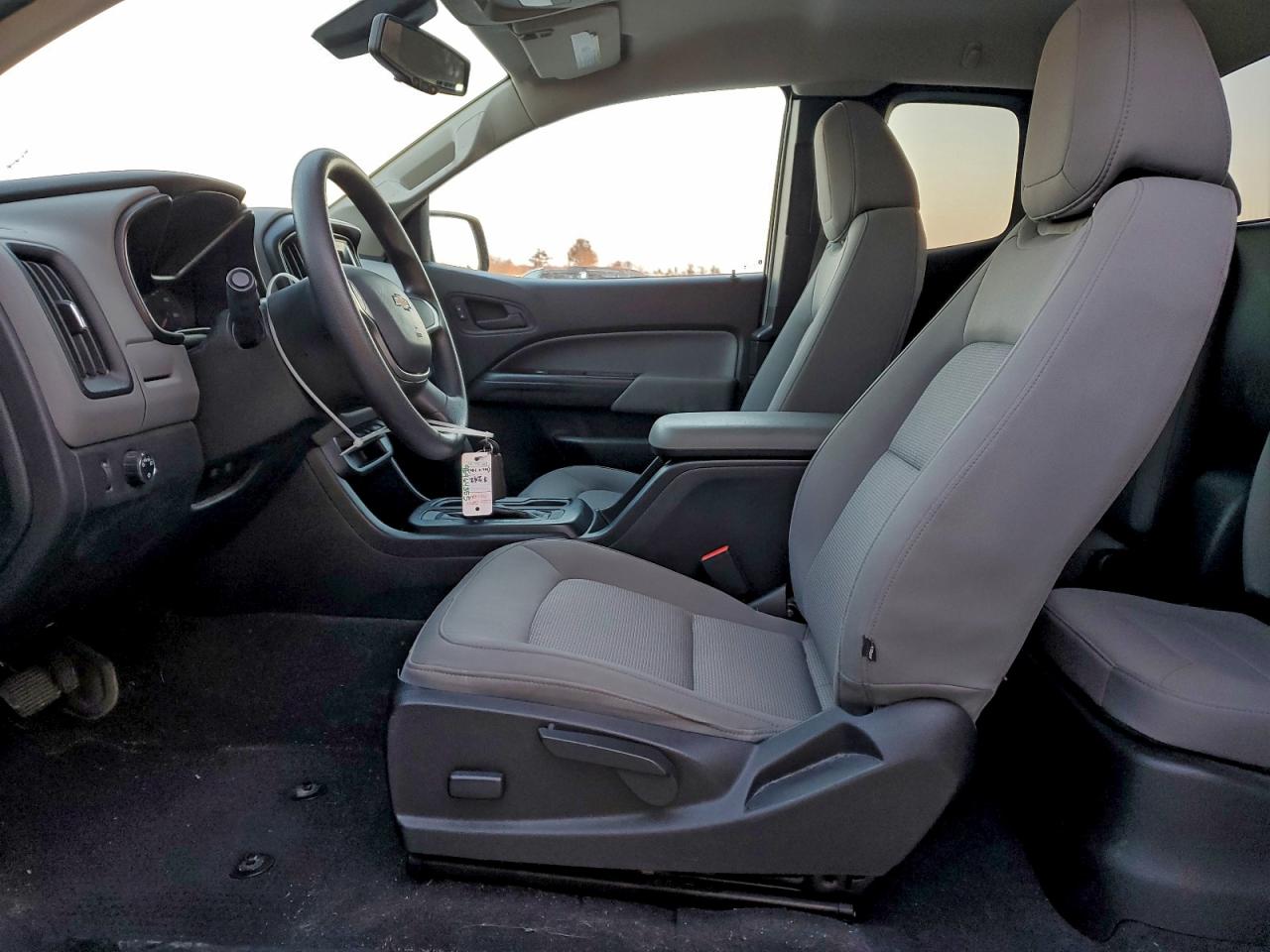 2020 CHEVROLET COLORADO photo 7