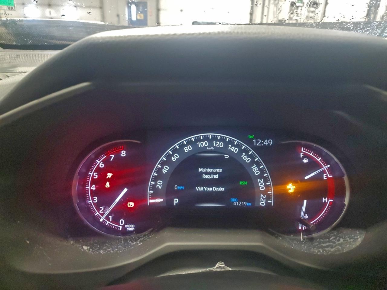 2024 TOYOTA RAV4 LE photo 9
