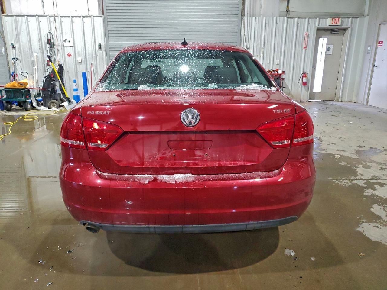 2015 VOLKSWAGEN PASSAT SE photo 6