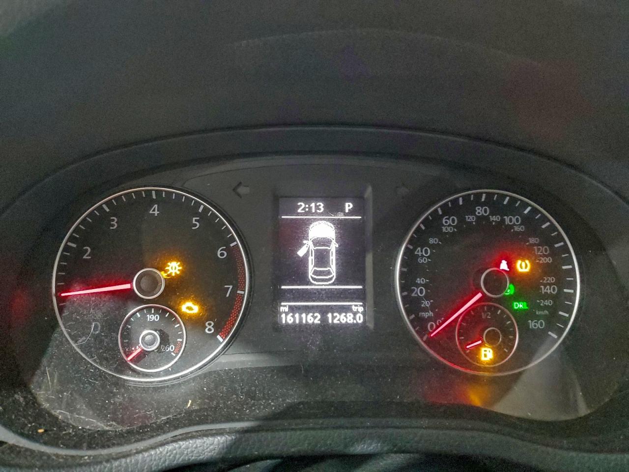 2015 VOLKSWAGEN PASSAT SE photo 9