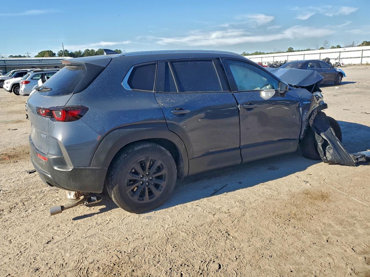 2025 MAZDA CX-50 PREFERRED photo 3