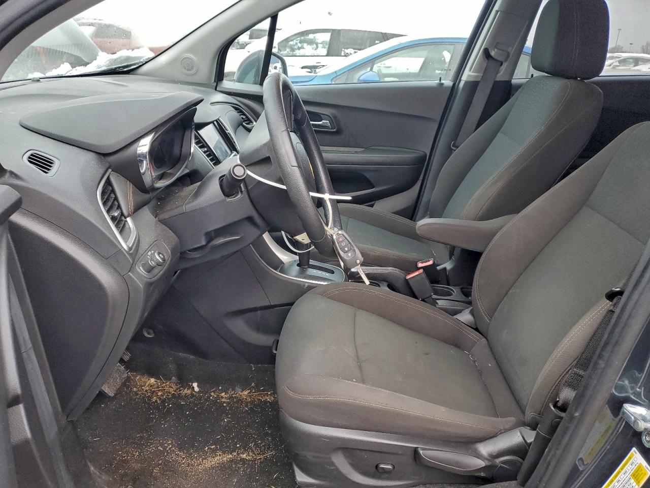 2021 CHEVROLET TRAX LS photo 7