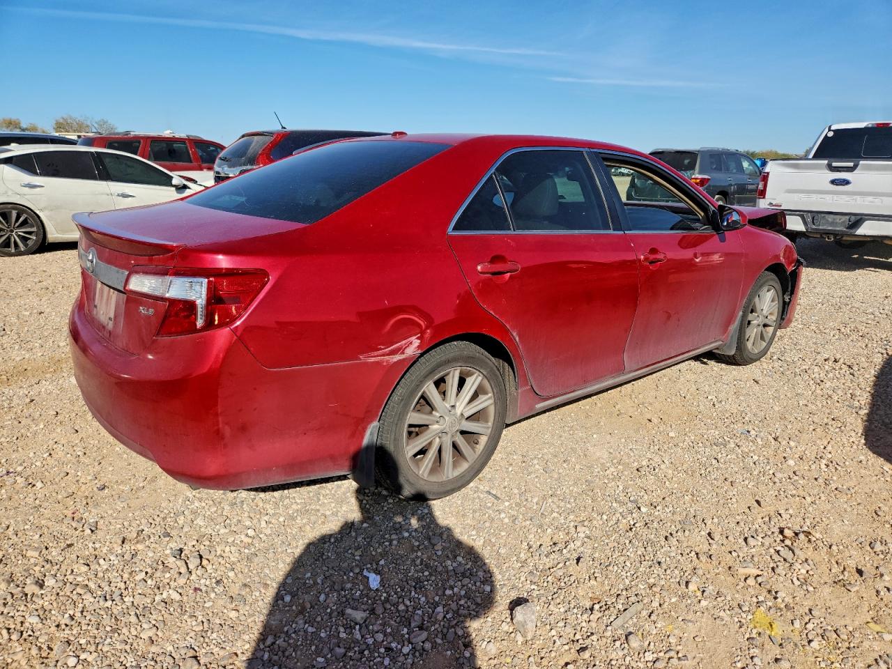 2014 TOYOTA CAMRY L photo 3