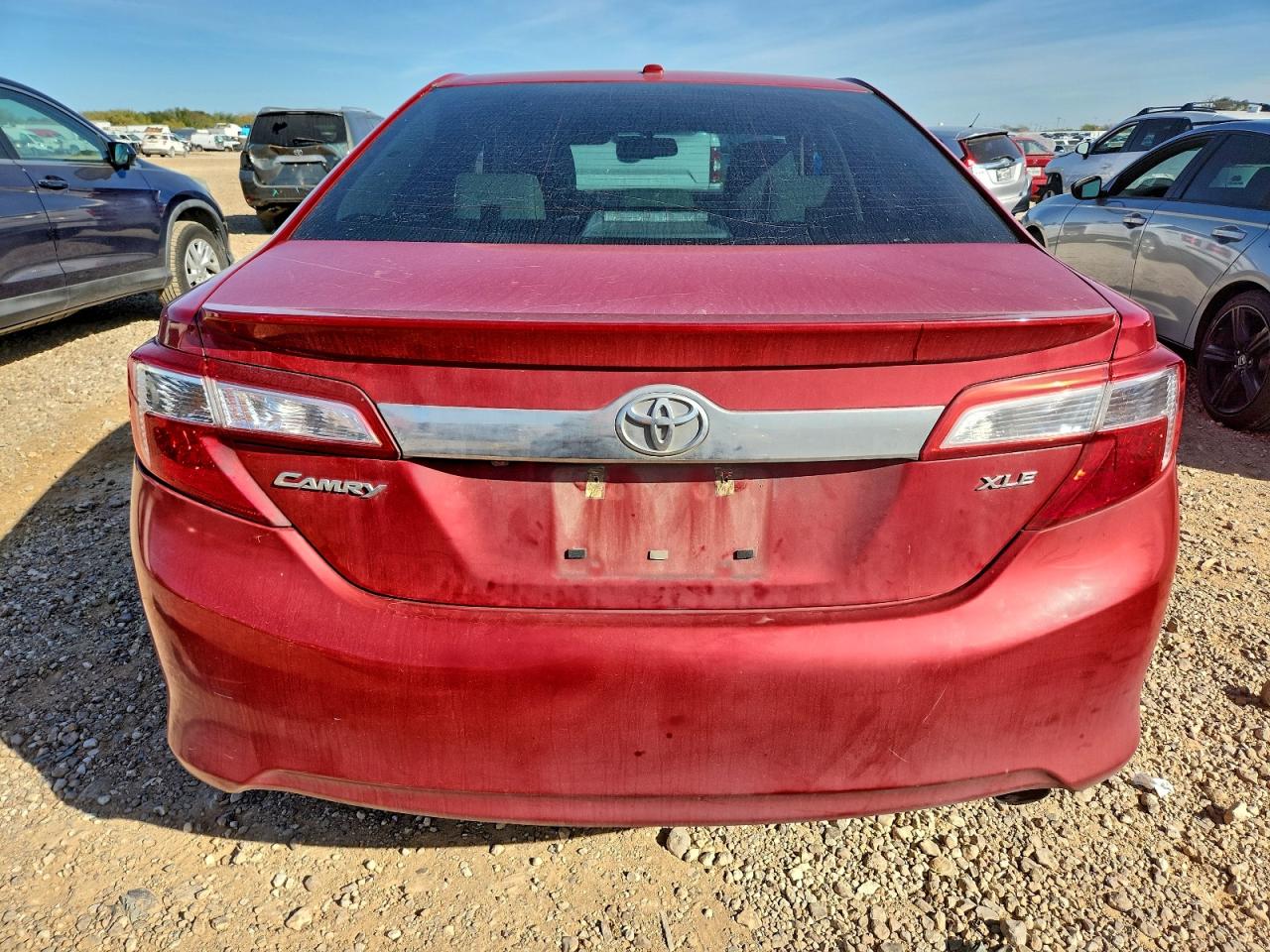 2014 TOYOTA CAMRY L photo 6