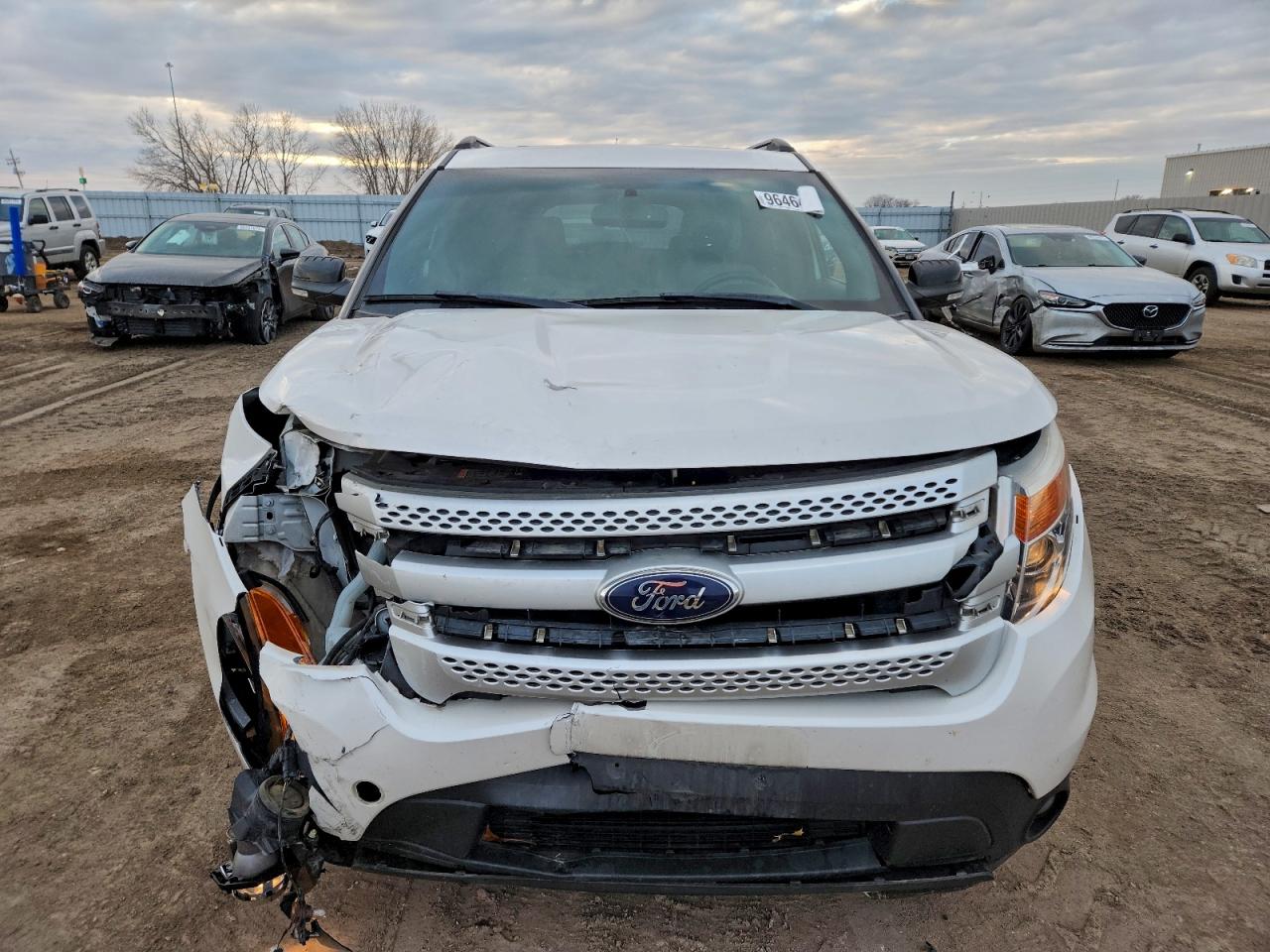 2015 FORD EXPLORER XLT photo 5