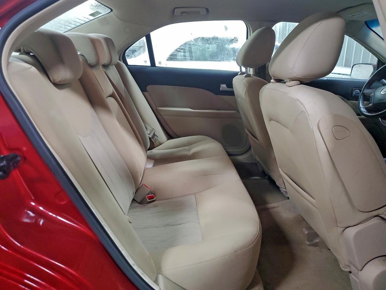 2010 MERCURY MILAN photo 10
