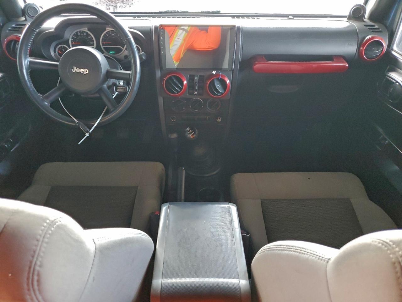2010 JEEP WRANGLER UNLIMITED SPORT photo 8