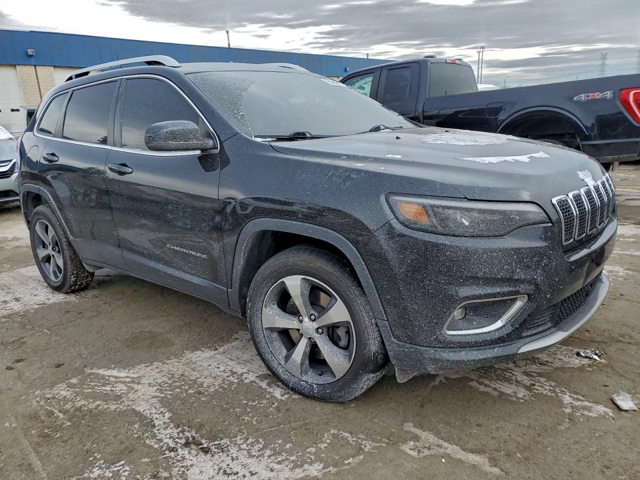 2019 JEEP CHEROKEE LIMITED photo 4