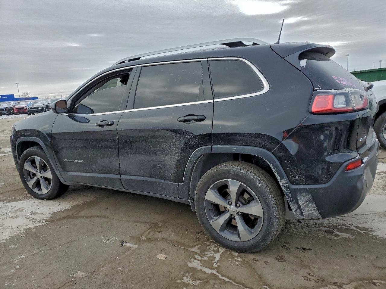 2019 JEEP CHEROKEE LIMITED photo 2