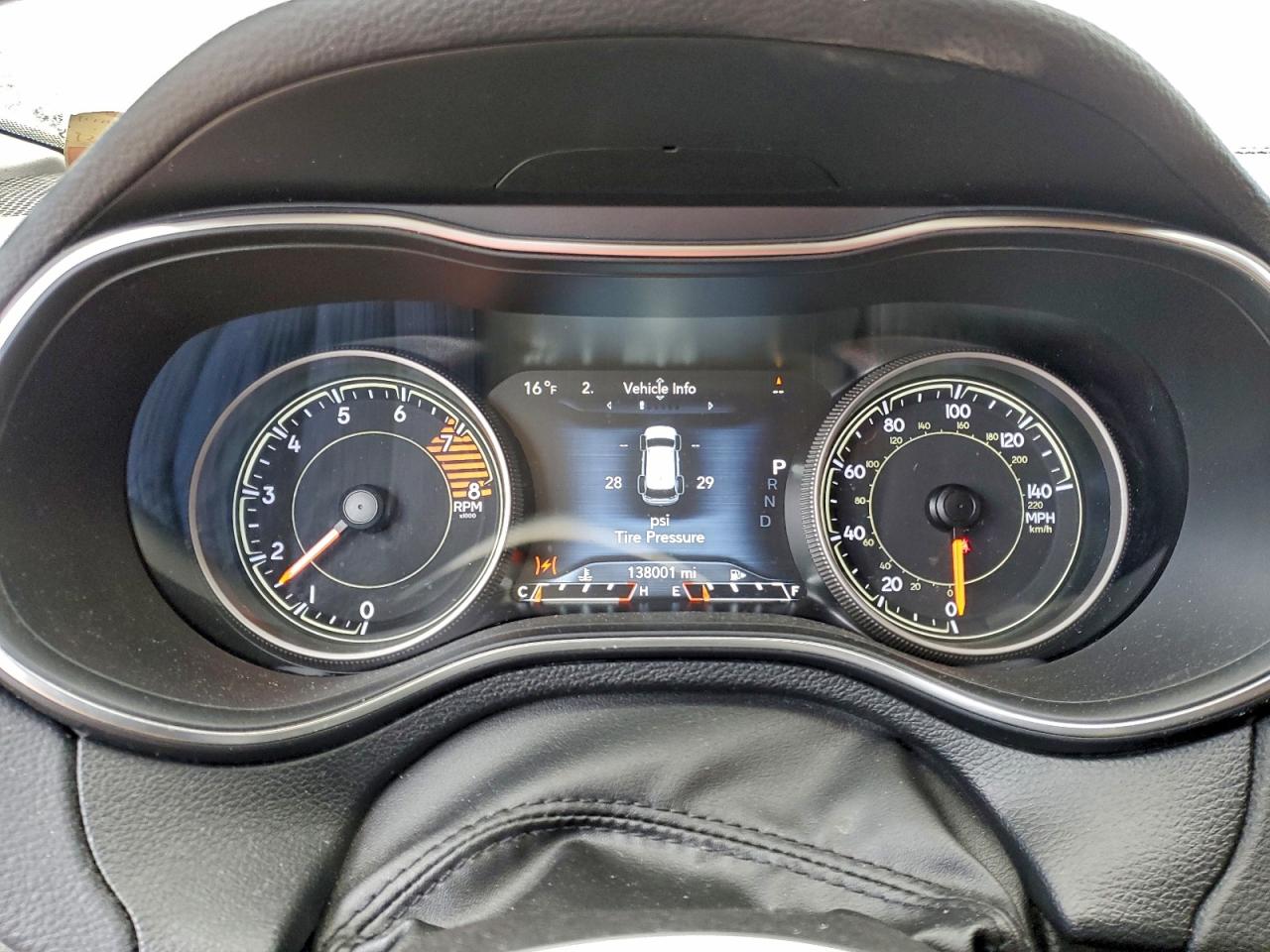 2019 JEEP CHEROKEE LIMITED photo 9