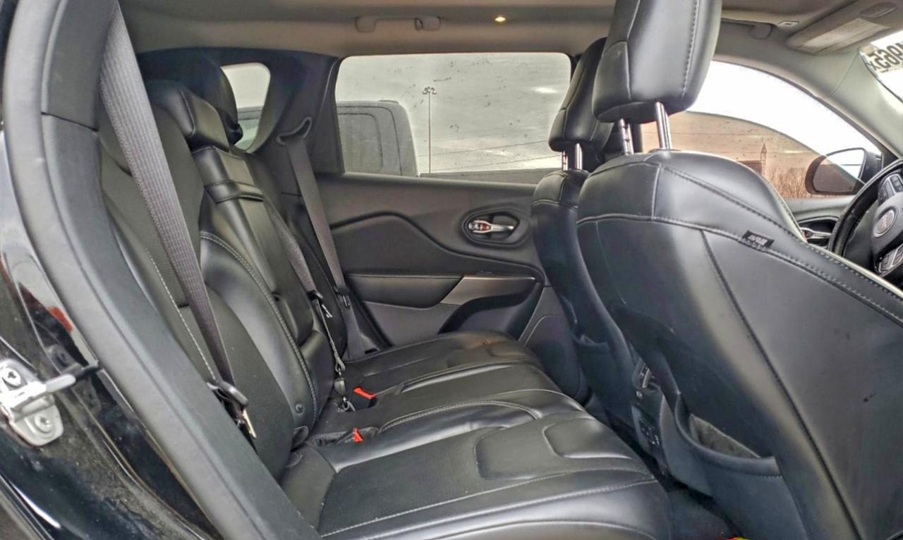2019 JEEP CHEROKEE LIMITED photo 11
