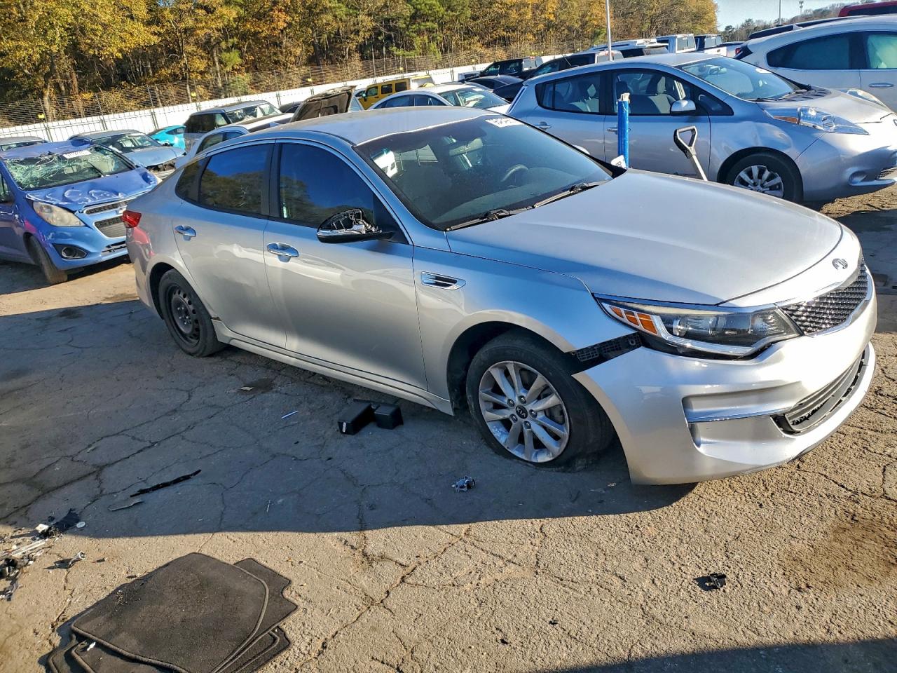 2017 KIA OPTIMA LX photo 4