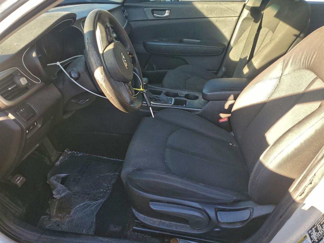 2017 KIA OPTIMA LX photo 7