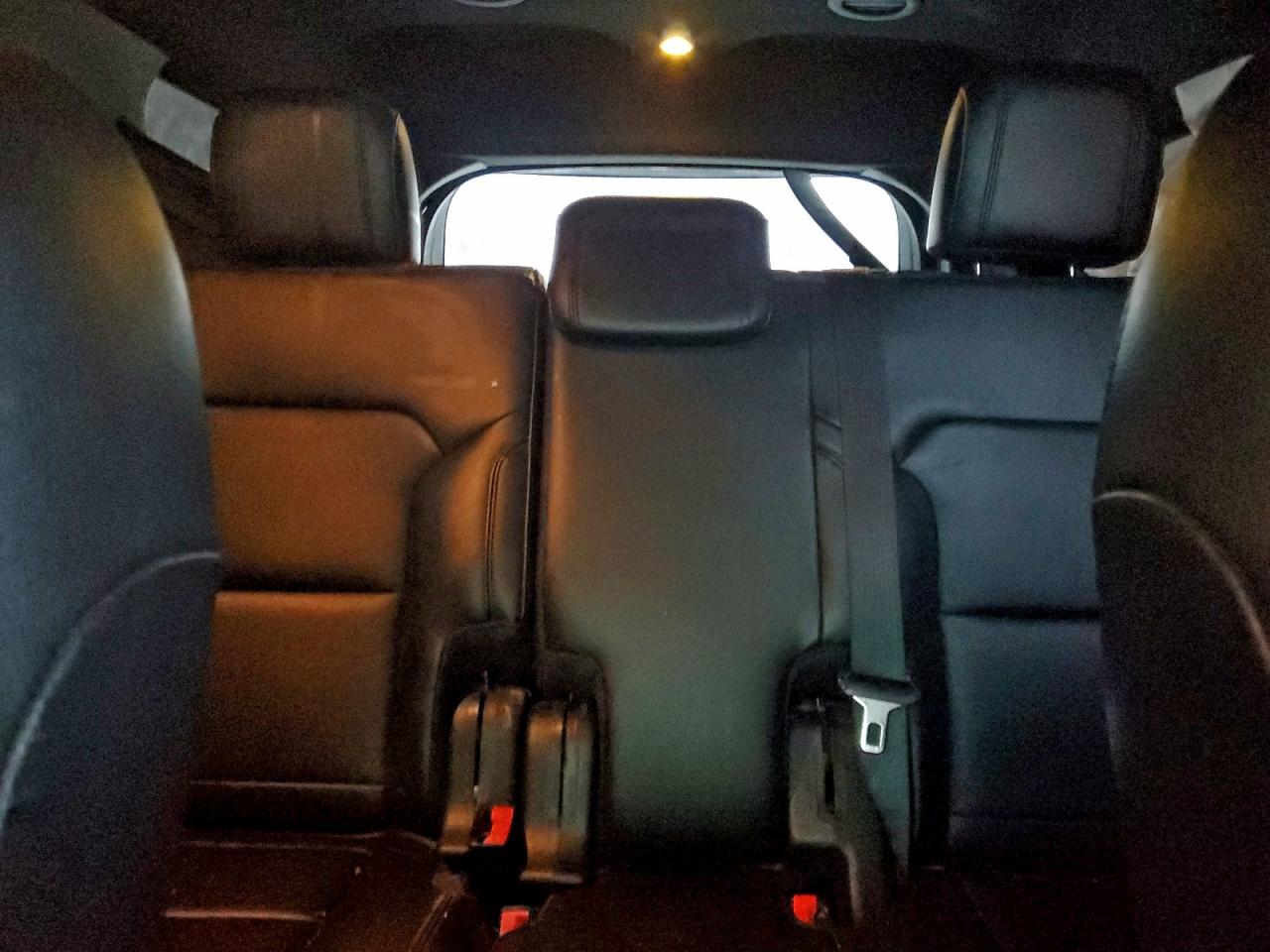 2016 FORD EXPLORER XLT photo 10