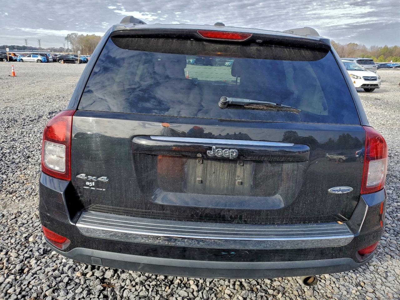 2017 JEEP COMPASS LATITUDE photo 6