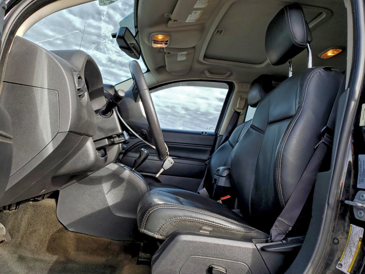 2017 JEEP COMPASS LATITUDE photo 7
