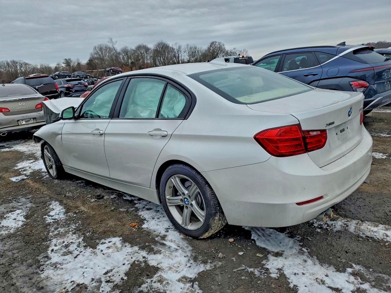 2015 BMW 328 XI SULEV photo 3